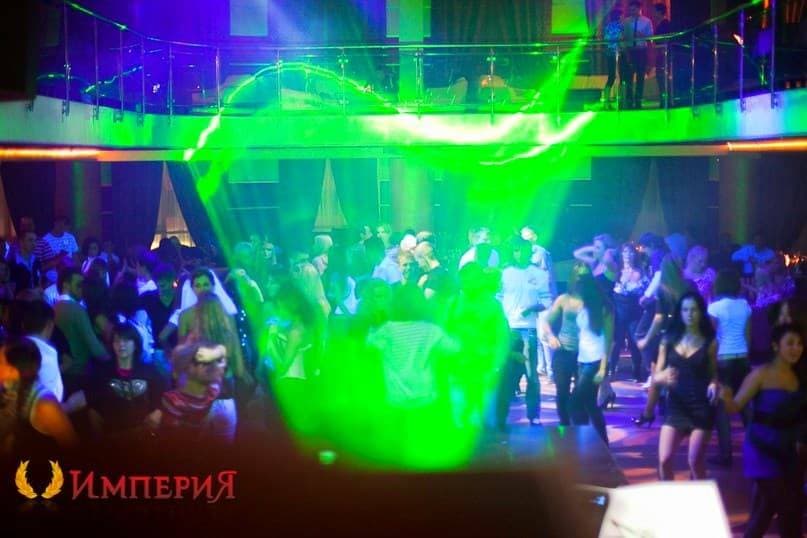 Светомузыка для домашних вечеринок, домашняя дискотека